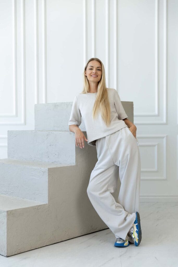 BAGGY KELNĖS MOTERIMS