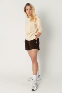 ŠORTAI MOTERIMS ŠOKOLADO SPALVOS