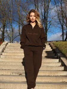 AIINA LAISVALAIKIO KELNĖS RŪDOS SPALVOS